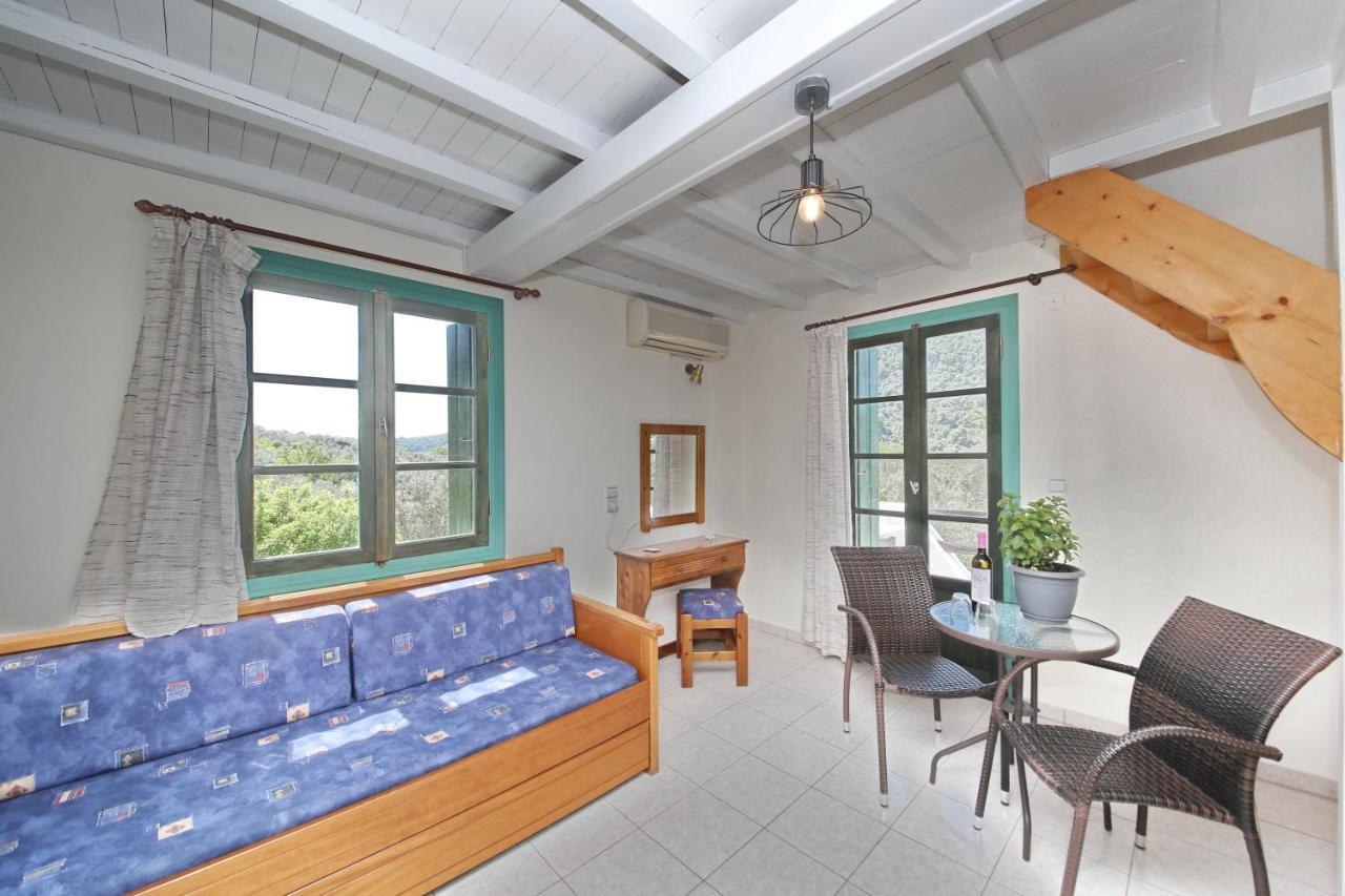 Skopelos Evergreen Apartments Stafylos Exterior photo