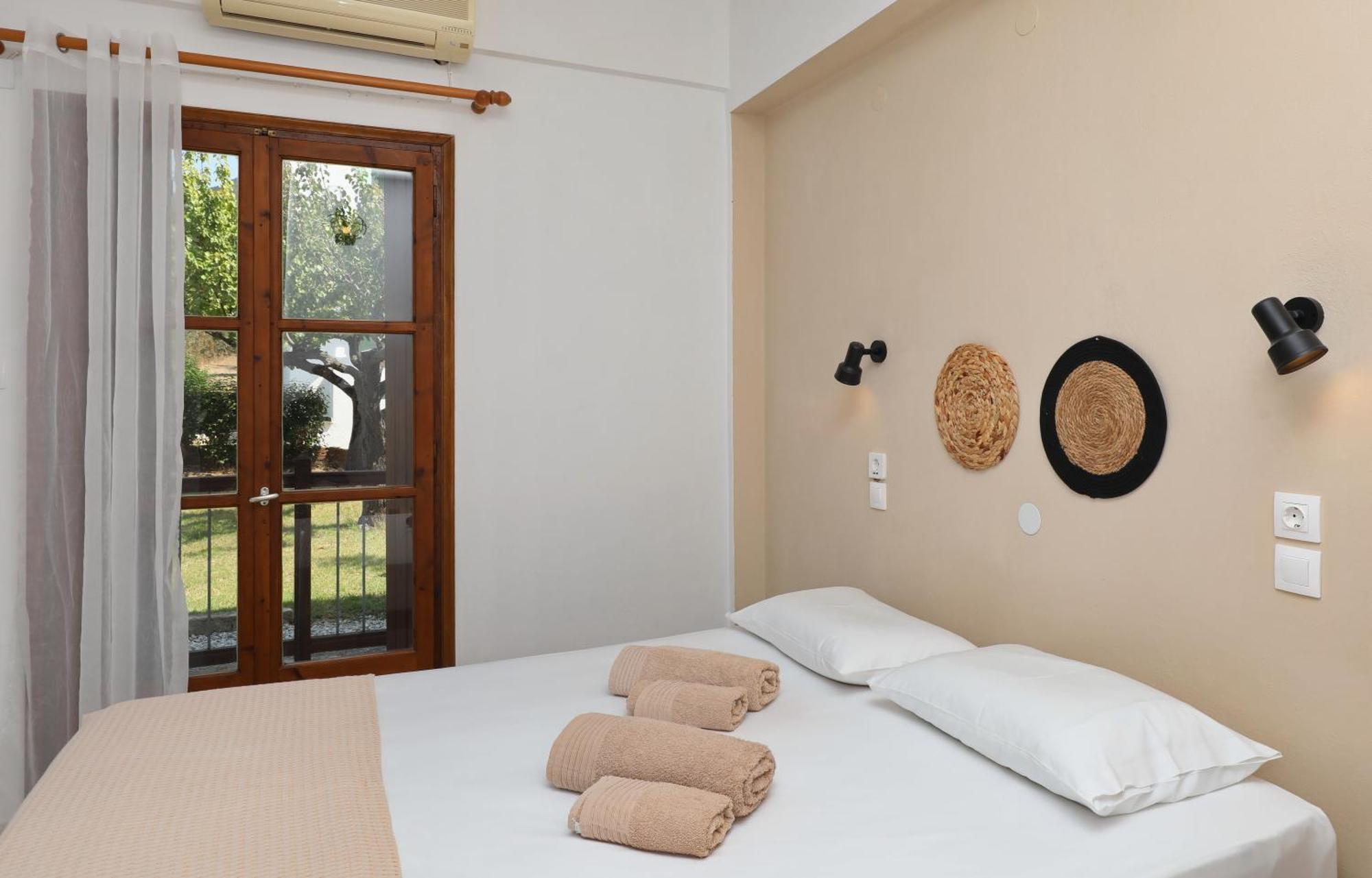 Skopelos Evergreen Apartments Stafylos Exterior photo